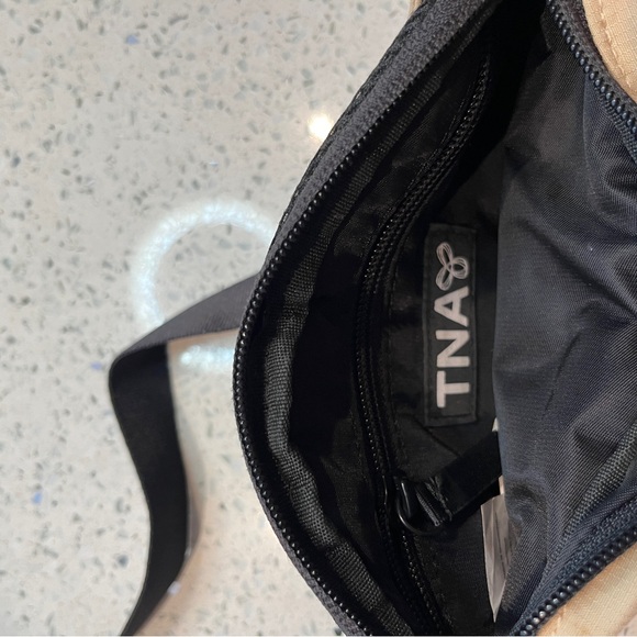 TNA Fanny Pack - Picture 3 of 3